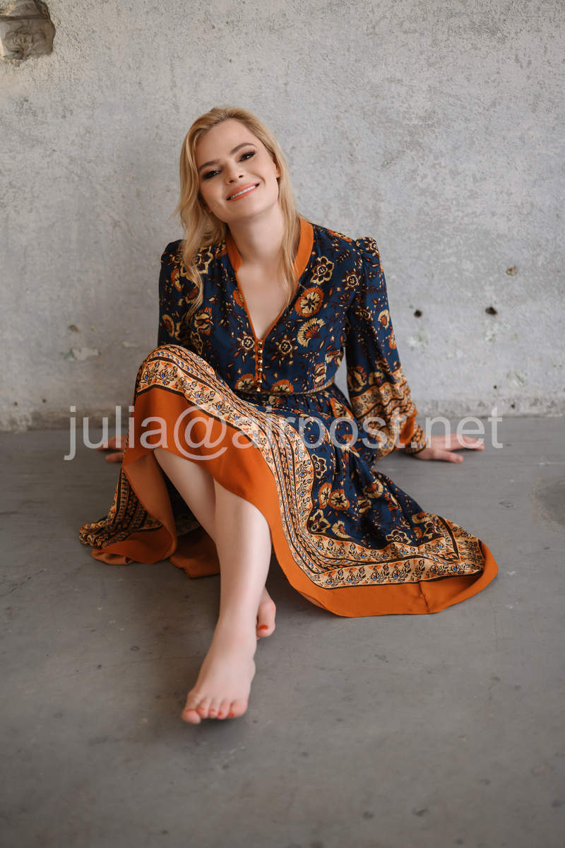 Julia